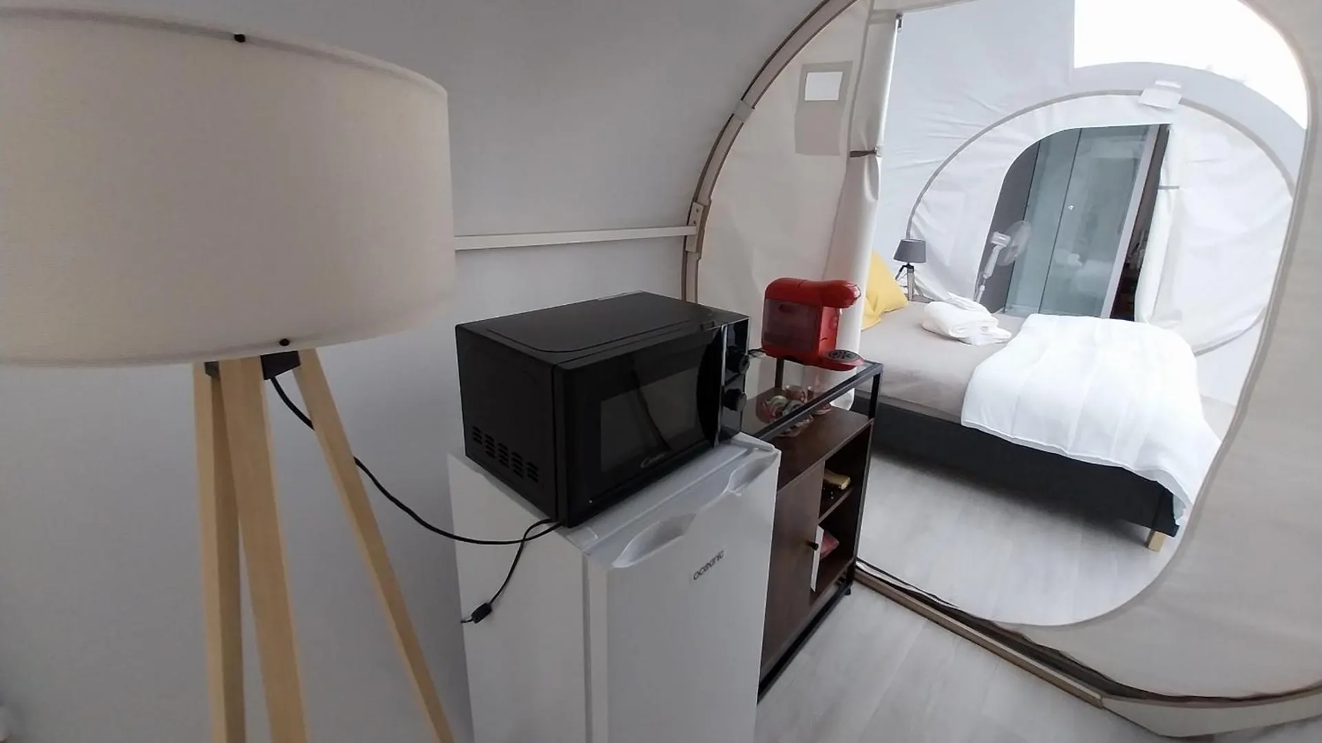Hotel La Bubble à La Salvetat-Peyrales Tente de luxe