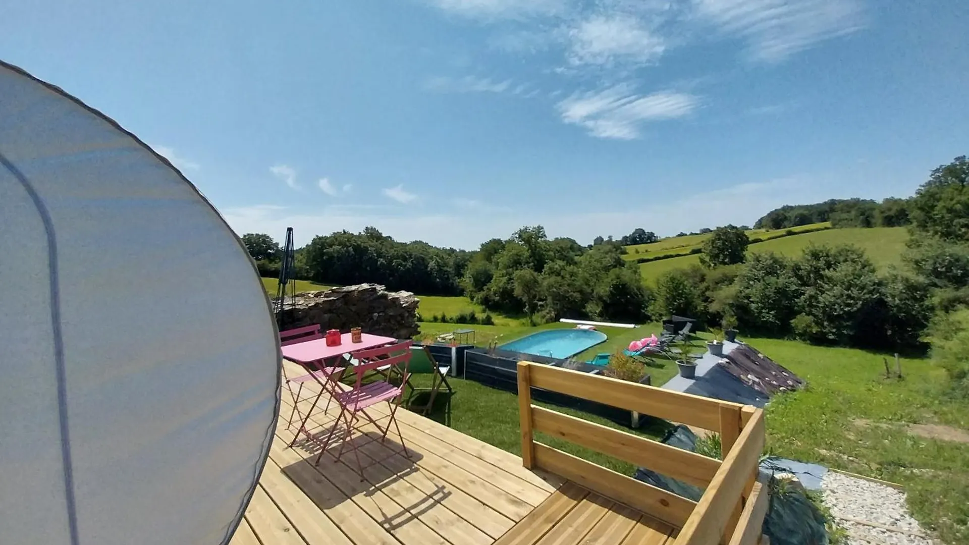 Hotel La Bubble à La Salvetat-Peyrales